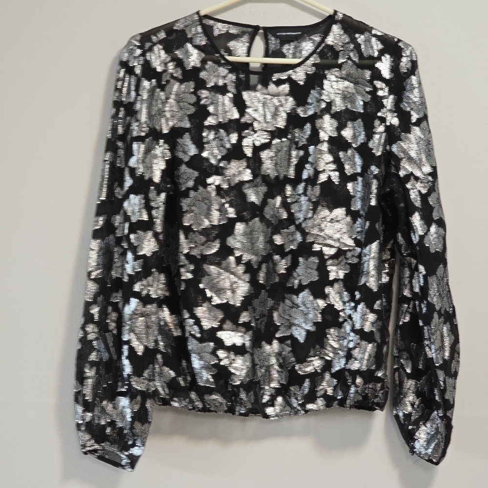 Club Monaco Silk Blend Floral Metallic Elegant Long Sleeves Semi Sheer Top